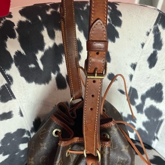Louis Vuitton Monogram Noe Bucket Bag - Picture 7 of 16
